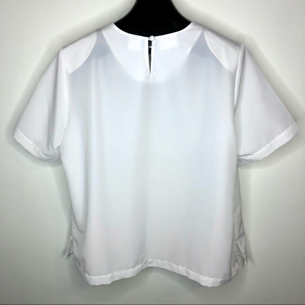 VINTAGE 90s White Semi Sheer Scalloped Cottagecore Minimalist Shirt Top 16/18 - Picture 7 of 10